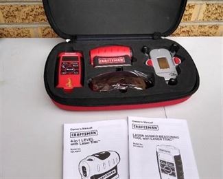 Craftsman 4 in 1 level w/ laser trac like new