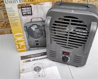 Lakewood utility electric heater 1500 watts