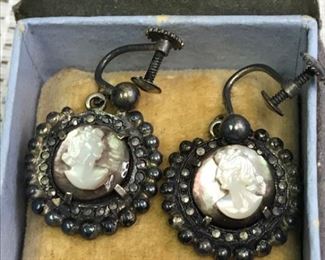 Screw back Cameo earrings
