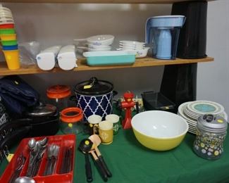 Pyrex bowl, kitchen