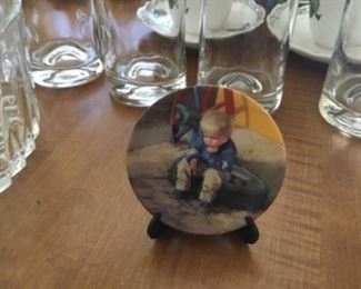 Donald Zolan miniature collector plate: The Thinker