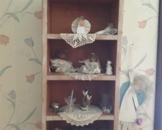 Small Wooden Shelf, Chotskies