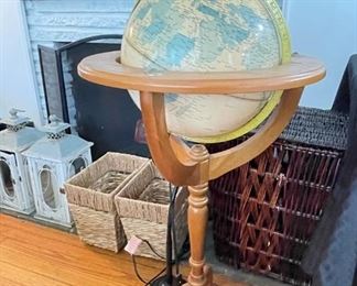 Lighted Standing Globe