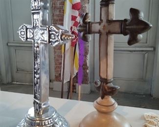 Very diverse collection of crosses and crucifixes