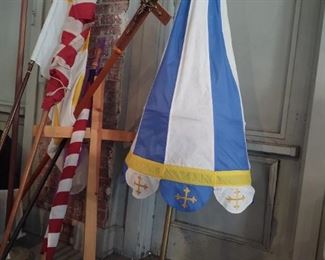 Various flags and such