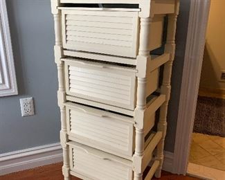 Four tier storage container