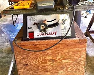 Duracraft 10" Table Saw with Stand