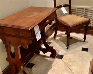 Vintage Small Desk w/Drawer and Side Chair