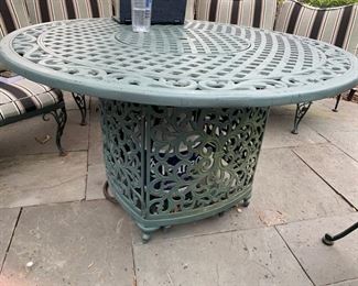 189. Green Metal Fire Pit Table (48") 