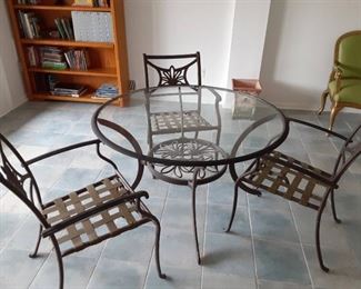 Aluminum patio table with three chairs includes cushions $95