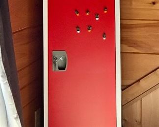 Metal storage locker