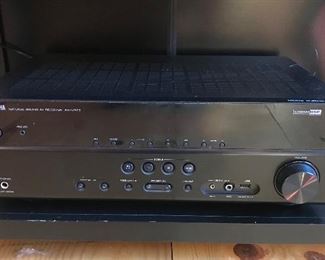 Yamaha Receiver RX-V373