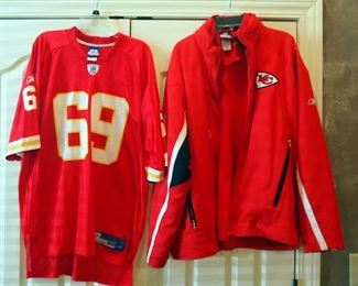 Reebok NFL Chiefs Large Zipper Front Jacket With Insert, And Allen Chiefs Jersey, XL