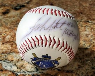 Autographed Frank White #20 Kansas City Royals Baseball
