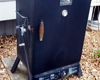 Master Built Gas Smokehouse Smoker, Model 2005021, 42" x 24" x 17"