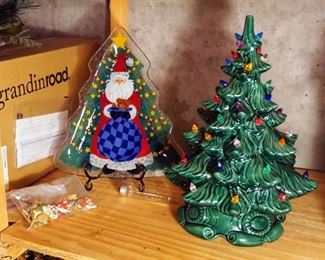 Ceramic Lighted Christmas Tree With Ornaments And A Painted Santa Christmas Tree Plate