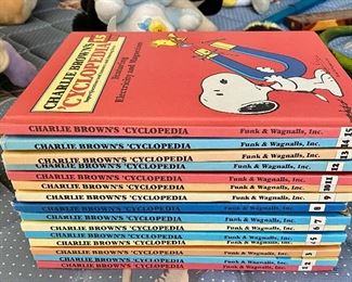 Vintage Charlie Brown's 'Cyclopedia Children's Books