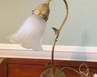 Dainty gold metal lamp