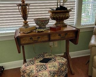 Drop leaf bird’s eye grain table & ottoman