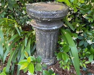 Garden pedestal