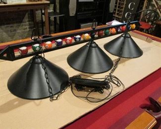 Pool table lamp