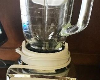 Vintage Osterizer Blender 14 Speed 2 Power Level Glass 5 Cup Canister 848-31N $18