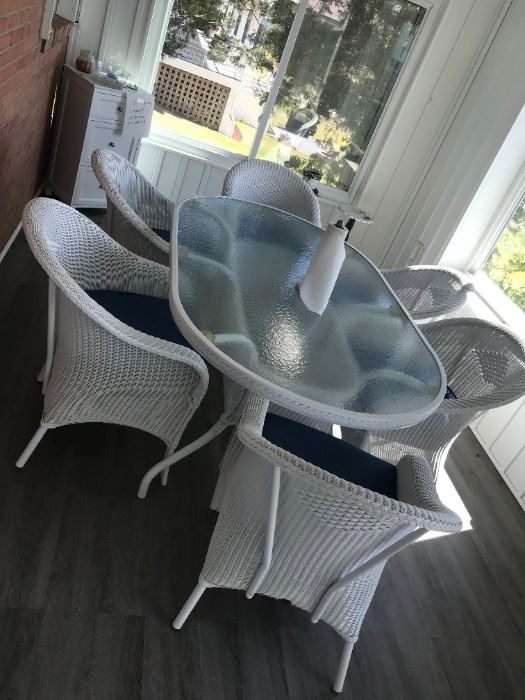 Wicker Glass Top Table / 6 Chairs $ 448.00 - excellent condition !