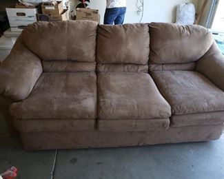 Microfiber Neutral Tone Sleeper Sofa