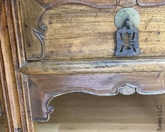 ITEM 87: Antique Chinese table, small, used as side table $125
