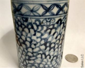 ITEM 100: 20th century blue and white brush cup $28