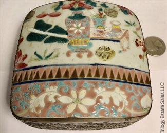 ITEM 102: Four trinket boxes with porcelain shard tops $60