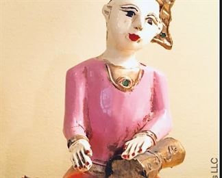 ITEM 112: Group of three musician figures $36