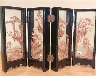 ITEM 127: Small enclosed carving in folding screen $36