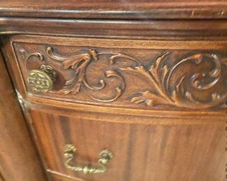 ITEM 137: Carved sideboard with removable mirror back, 5' (L} X 2' (D) X. 3'2" (H), with mirror 4' 6 1/2" (H) $325
