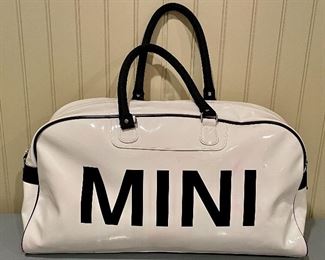 Item 199:  Mini Bag - 23" x 12":  $85