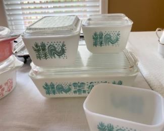 Blue and Green Amish Butterprint Rooster Vintage Pyrex