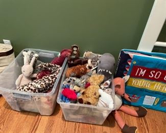 Plush and toys in excellent condition 