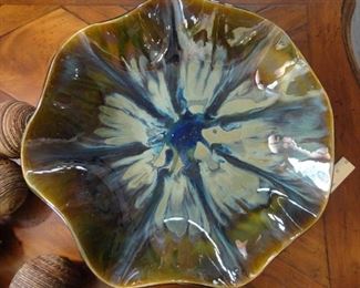 Amazing colors in this Hawaiian made bowl