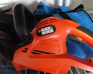 Black & Decker Hedger