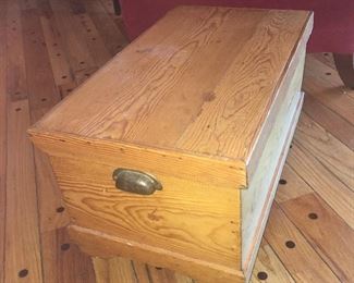 Oak wood box