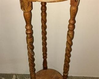 Antique spindle pedestal or plant stand