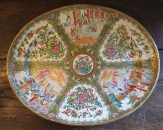 VERY LARGE CHINESE SERVING DISH
