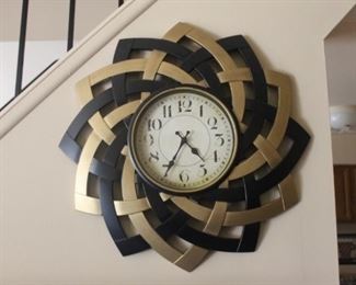 Wall Clock   Diameter 23”