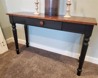 Sofa Table, black w/ brown top. 48in wide x 29in tall x 16in deep.
$100