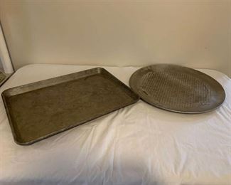 Large baking pan and strainer