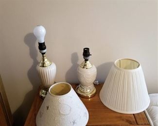 2 table lamps (tallest 16")