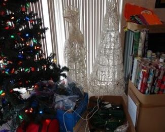 Living Room:   Christmas Lights-Wire Angel-Wire Tree-