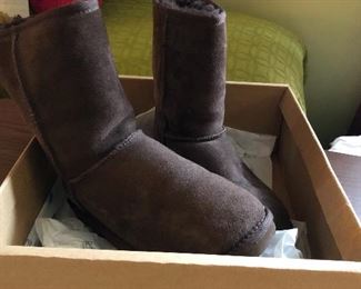 Brand new Ugg boots size 7