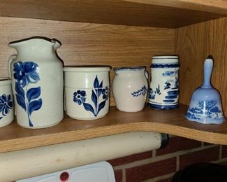 Williamsburg Blue Pottery