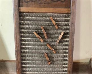 Washboard to use for notes or keys 